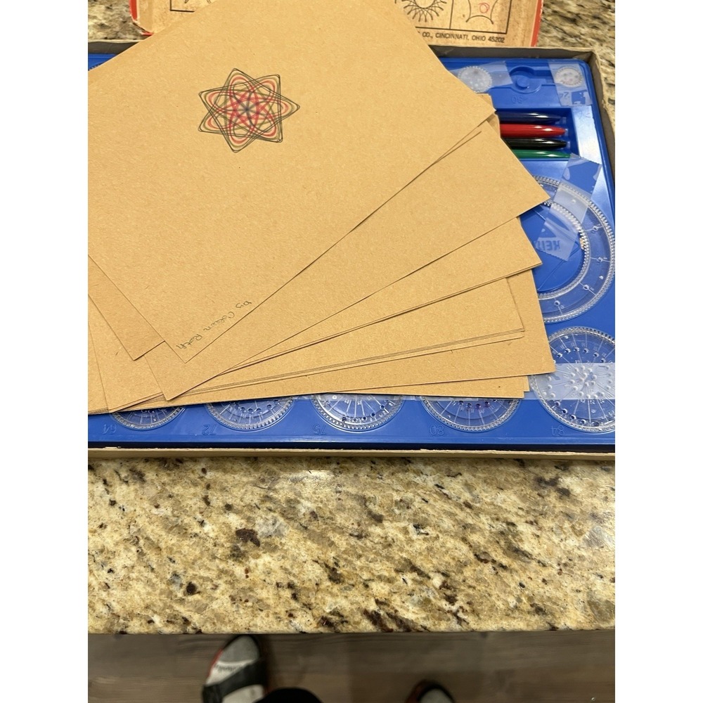Vtg 1967 Kenner's New Spirograph Drawing Set Box Kit No. #401 Near Complete - Picture 11 of 16